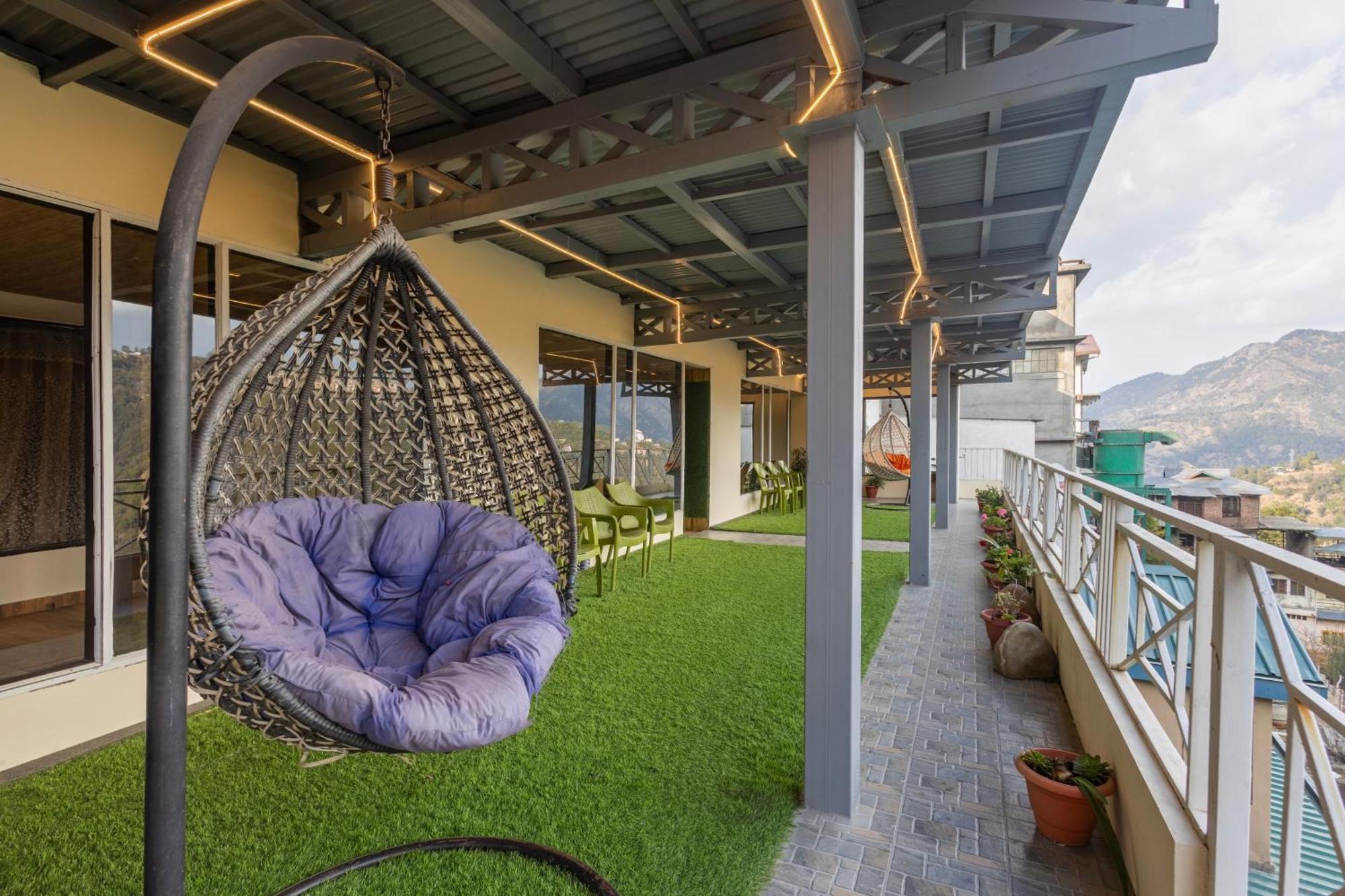 Treebo Lords Garden Glory With Valley View & Centralized Heating Shimla Exterior photo